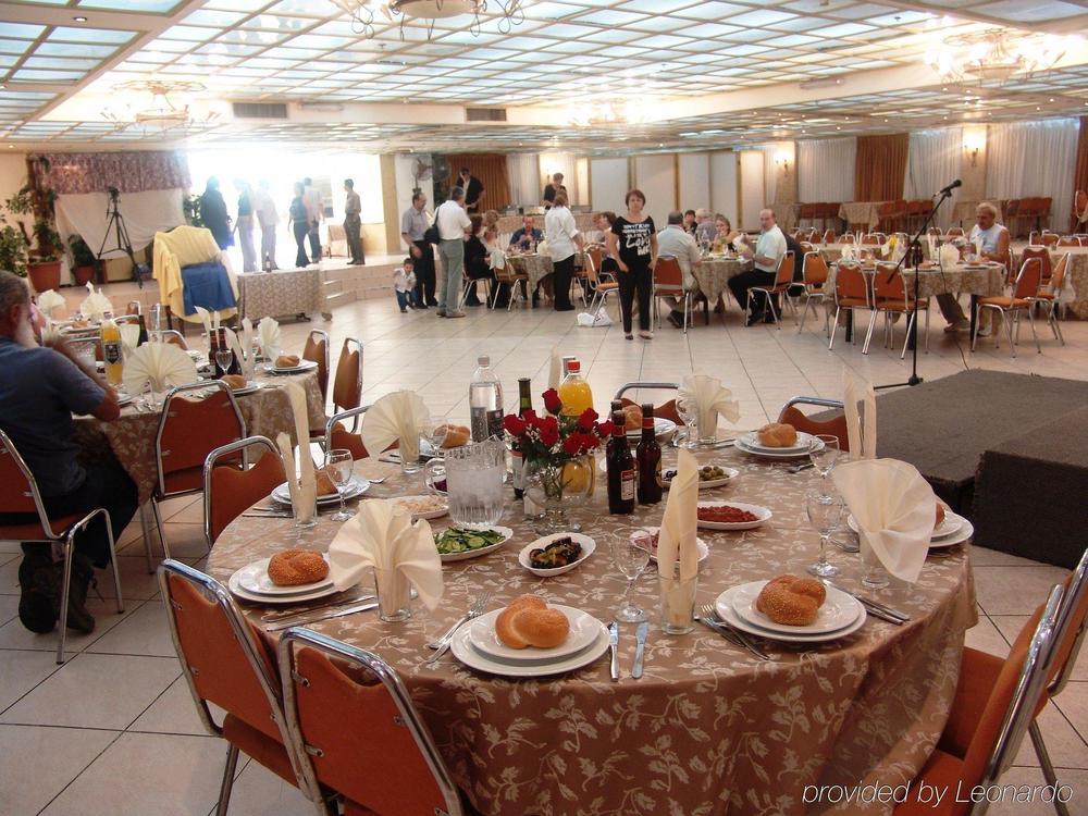 Glatt Eden Hotel Тиберия Екстериор снимка